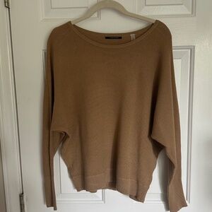 T Tahari light brown boatneck pullover sweater L